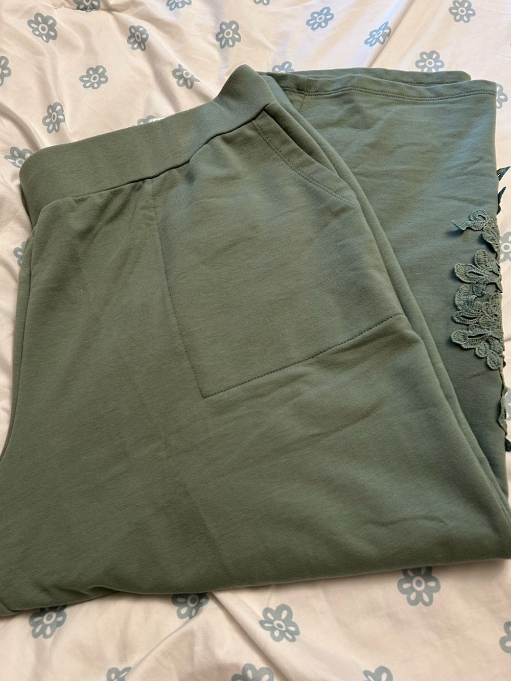 LOGO LIFE SageGreen Lounge Pants1x NEW